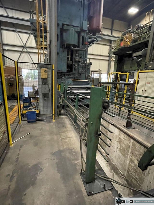 60" CHS Automation Double Sided Thread Table