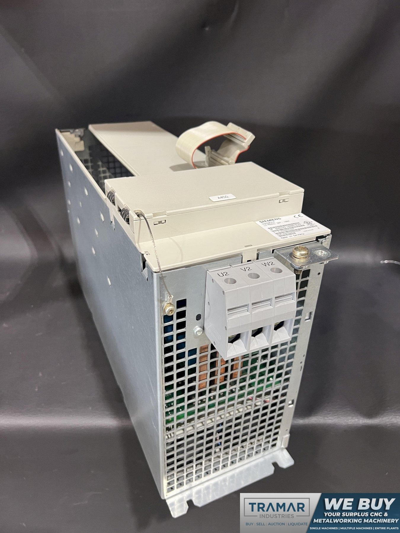 Siemens Simodrive CNC Servo Drive 6SN1123-1AA00-0LA1
6SN11231AA000LA1