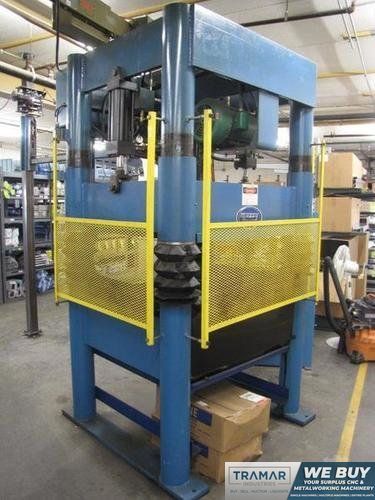 31 Ton Beckwood Hydraulic Press For Sale - 2000