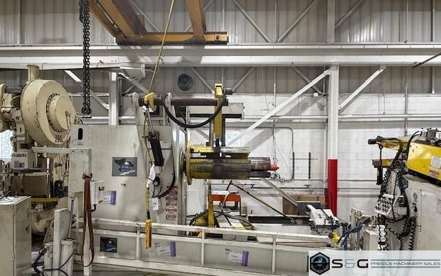 15,000 lbs. x 18" Wide Coe Press Equipment Coil Reel and Coe Powered Straightener For Sale