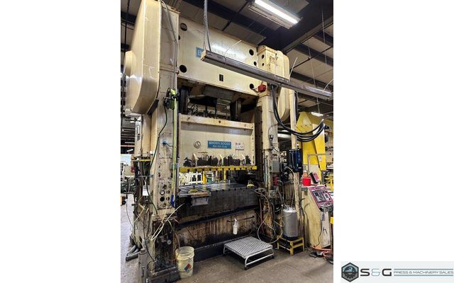 200 ton Brown Boggs SS2-200-72-42 Straight Side Mechanical Press For Sale