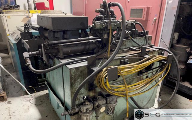 12" FEED LEASE # FL4-12-12 Air Feed