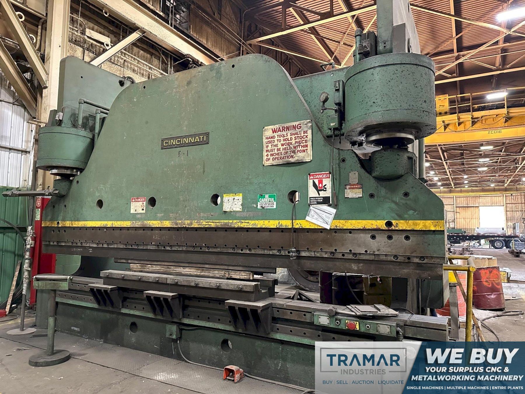 1,000 TON x 20' CINCINNATI HYDRAULIC PRESS BRAKE For Sale