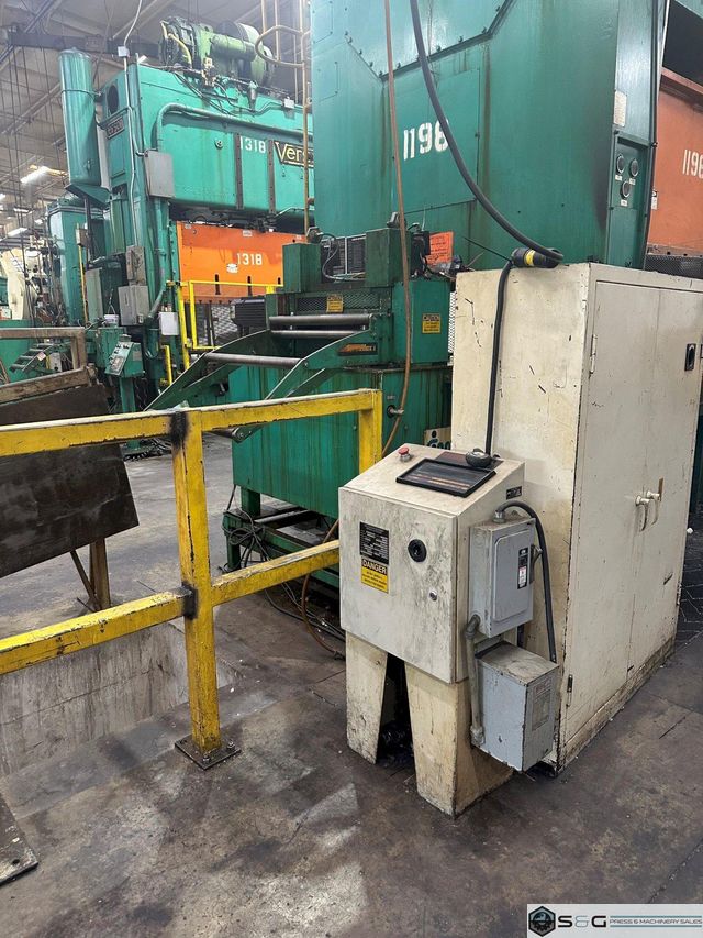 24" Cooper, Weymouth Peterson Servo Feed Model SMX24H