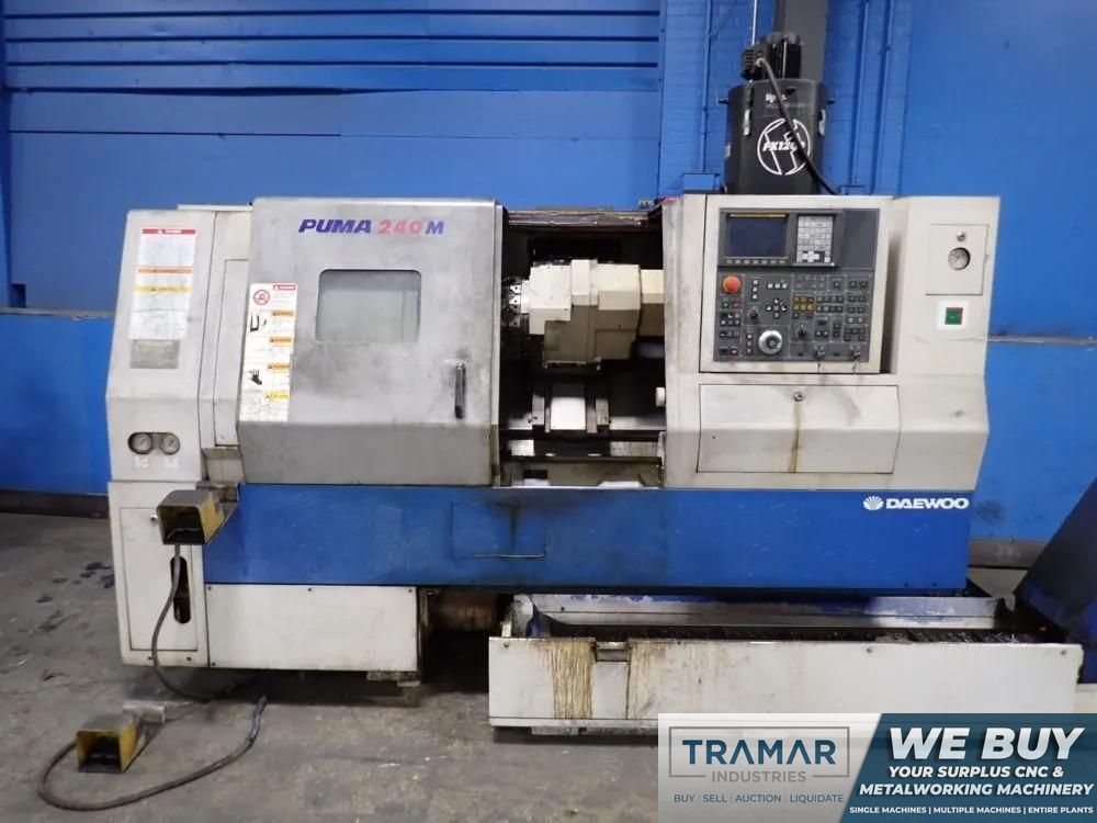2004 Doosan Daewoo Puma 240MC CNC Lathe For Sale