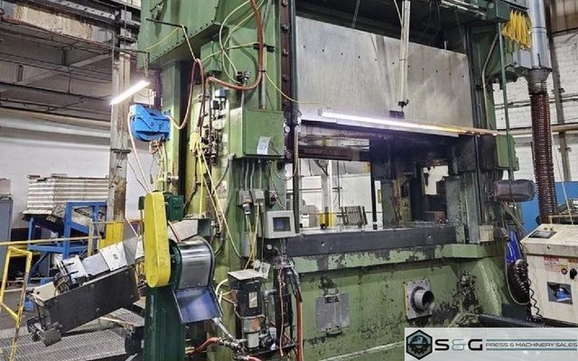 600-ton Minster Hevi-stamper Press Model E2-600-96-42 Straight Side Mechanical Stamping Press For Sale, Under Power!