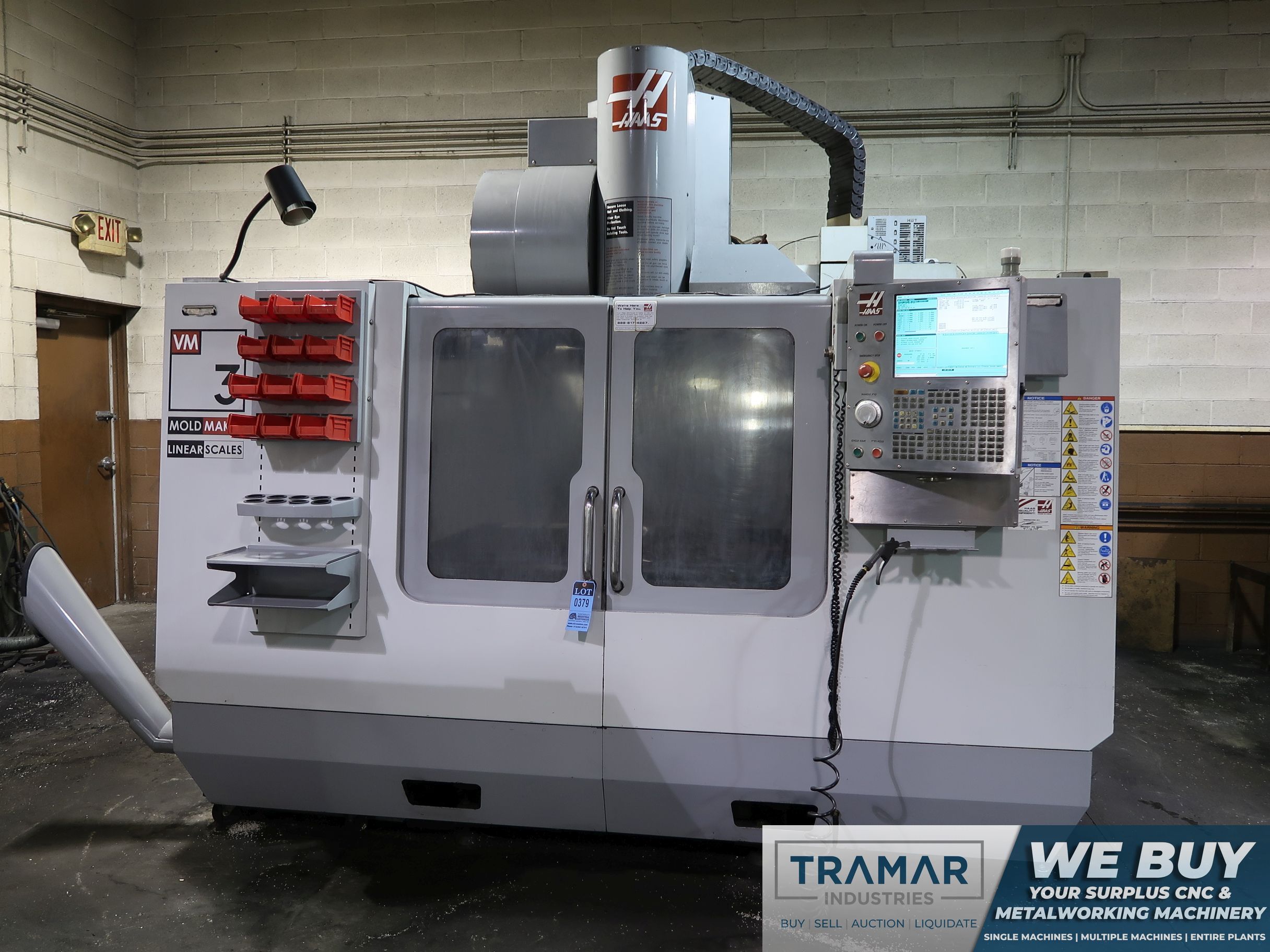 HAAS VM-3 (MOLD MAKER) CNC VERTICAL MACHINING CENTER, 40