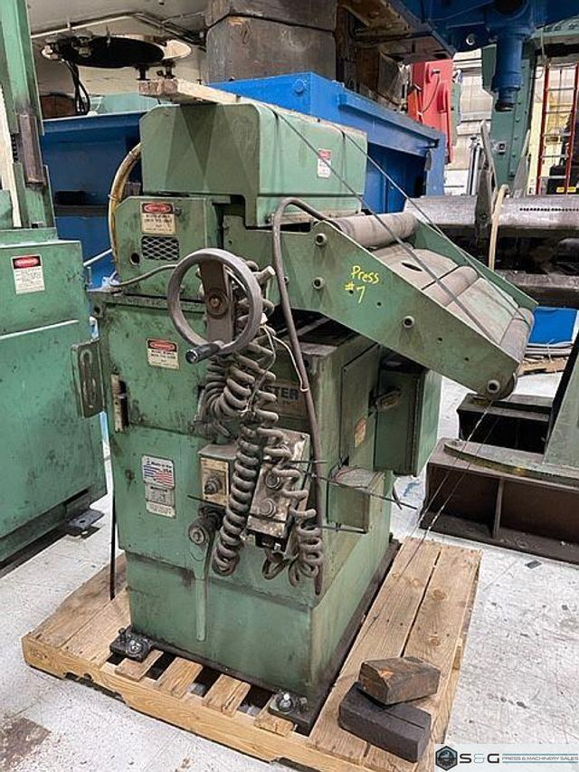 20" Minster Cabinet Mounted Servo Feed Model# MEF4-205