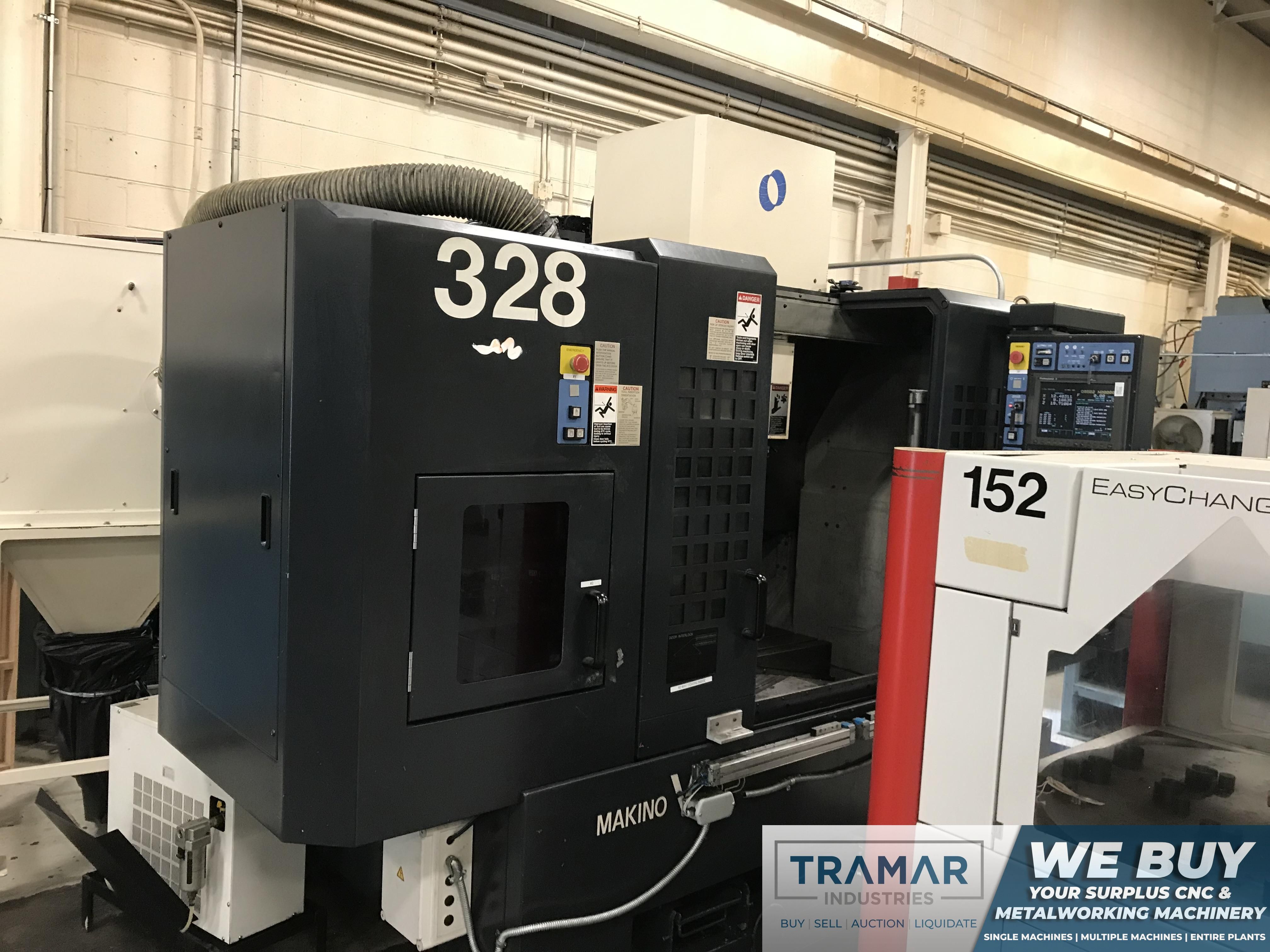 Makino V33 CNC Vertical Machining Center, Fanuc Pro 3,  25.6