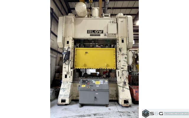 800 ton Blow Press Model SC2-800-108-54 Used Straight Side Mechanical Metal Stamping Press For Sale, Year 1995, Rebuilt in 2016