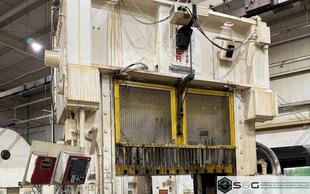 200-ton Minster E2-200-72-42 Straight Side Metal Stamping Press - Double Crank, Single Action Year 1987