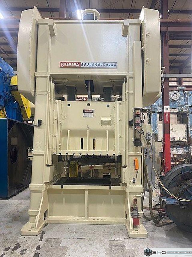 400 ton Niagara BP2-400-60-48 Used Straight Side Mechanical Metal Stamping Press For Sale, Year 1988