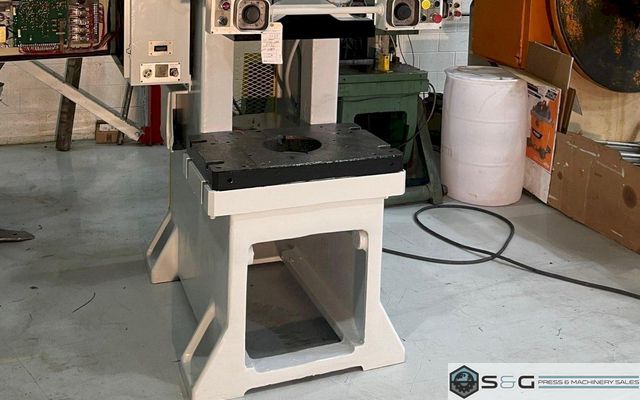 60 ton Minster #6SS Flywheel OBS Press, New 1995