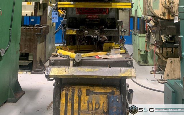 75 Ton NIAGARA E75, Used Mechanical Metal Stamping Gap Frame Press For Sale, Good Running Press!