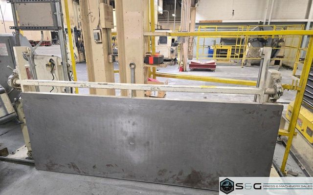 Coe Press Equipment Single Side Thread Table