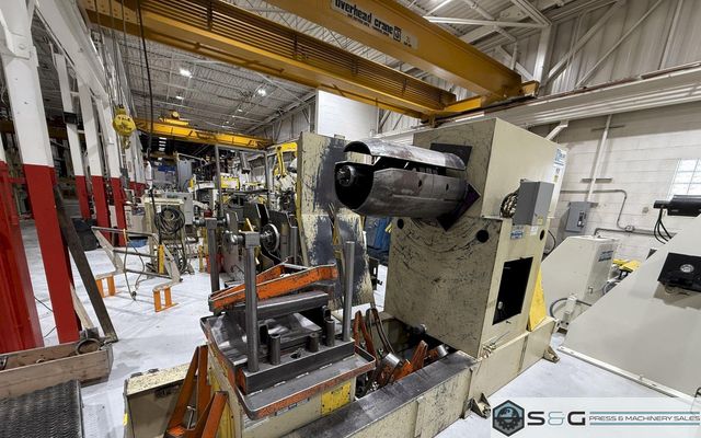 10,000 lbs. x 24" Dallas Motorized Coil Reel with Car and Peeler, Threader and Hold Down Station, Year 1995