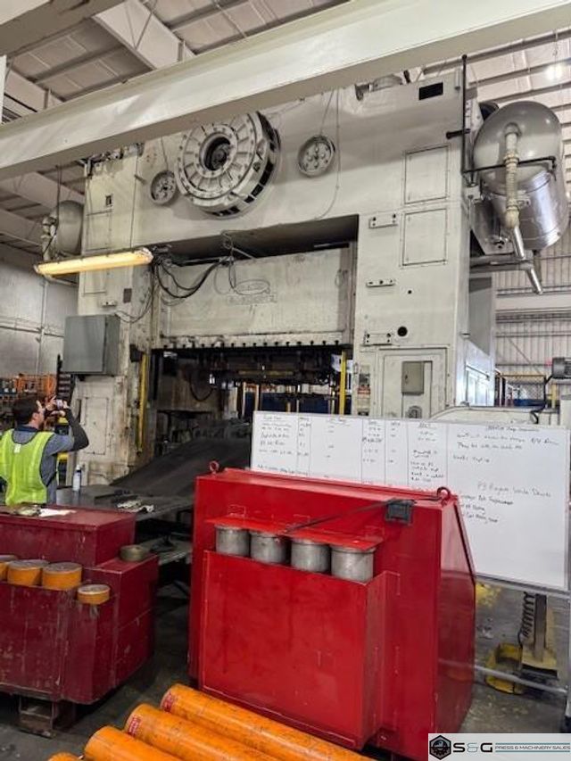 600 ton Danly Straight Side Press Model #S4-600-108-72 For Sale, Floor Standing!