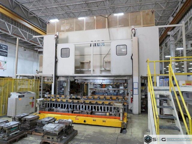 500 metric Ton Aida TMX-S2 Straight Side Double Crank Mechanical Metal Stamping Press, Year 1995