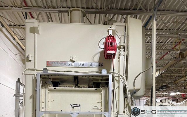 250 ton Niagara SC2-250-60-36 Straight Side Mechanical Metal Stamping Press