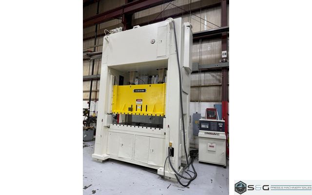 300-ton Clearing Niagara SE2-300-84-48UH Used Straight Side Mechanical Metal Stamping Press For Sale, Reconditioned 2025