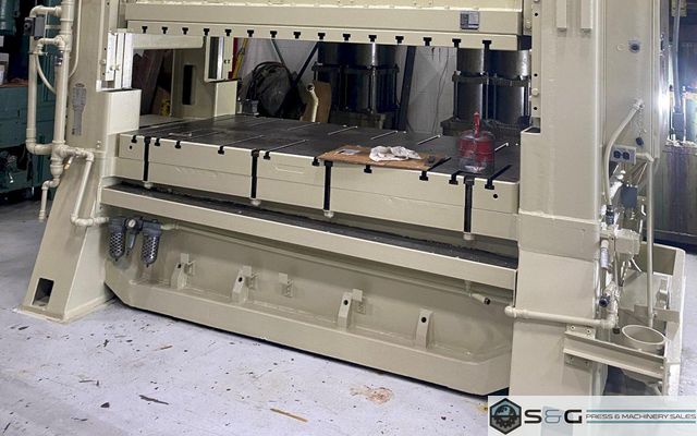 200 Ton BLISS SC2-200-96-48 Used Straight Side Mechanical Metal Stamping Press For Sale, Rebuild In Process!