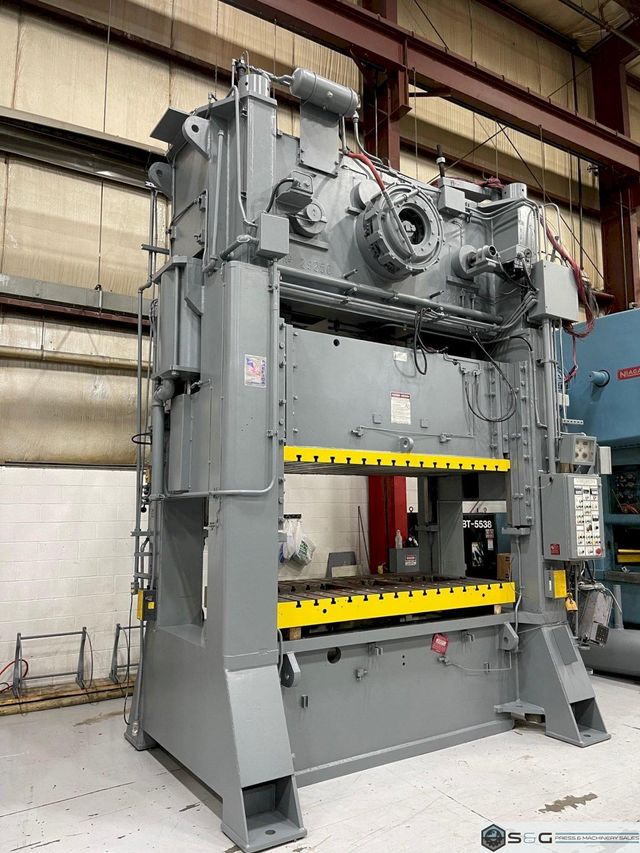 300 ton Verson S2-300-96-48t, New 1995