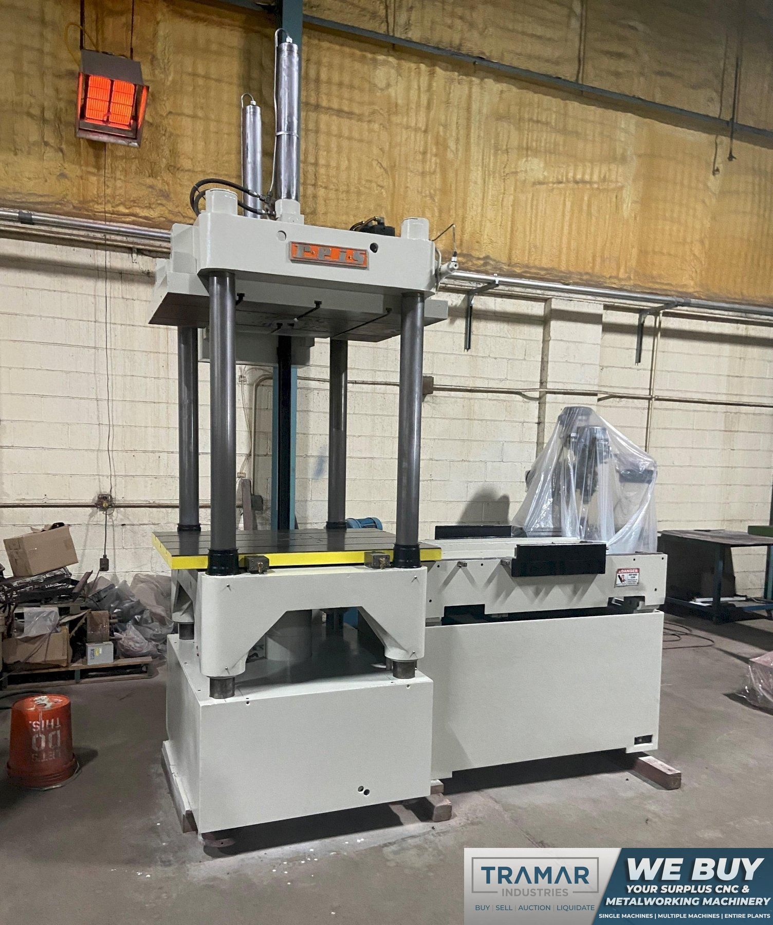 40 Ton Reis TUS-90 Hydraulic Spotting Press with Rolling Bolster For Sale - 1974