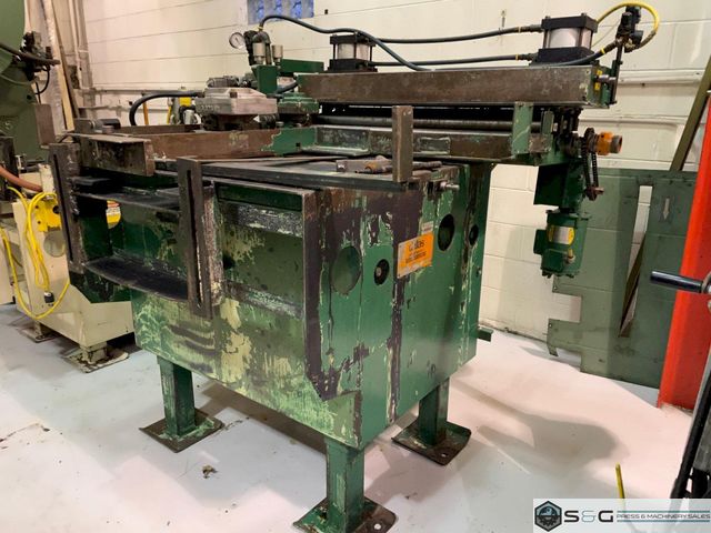 36" x 18" Dallas Industries Coil Air Feed with Straightener
