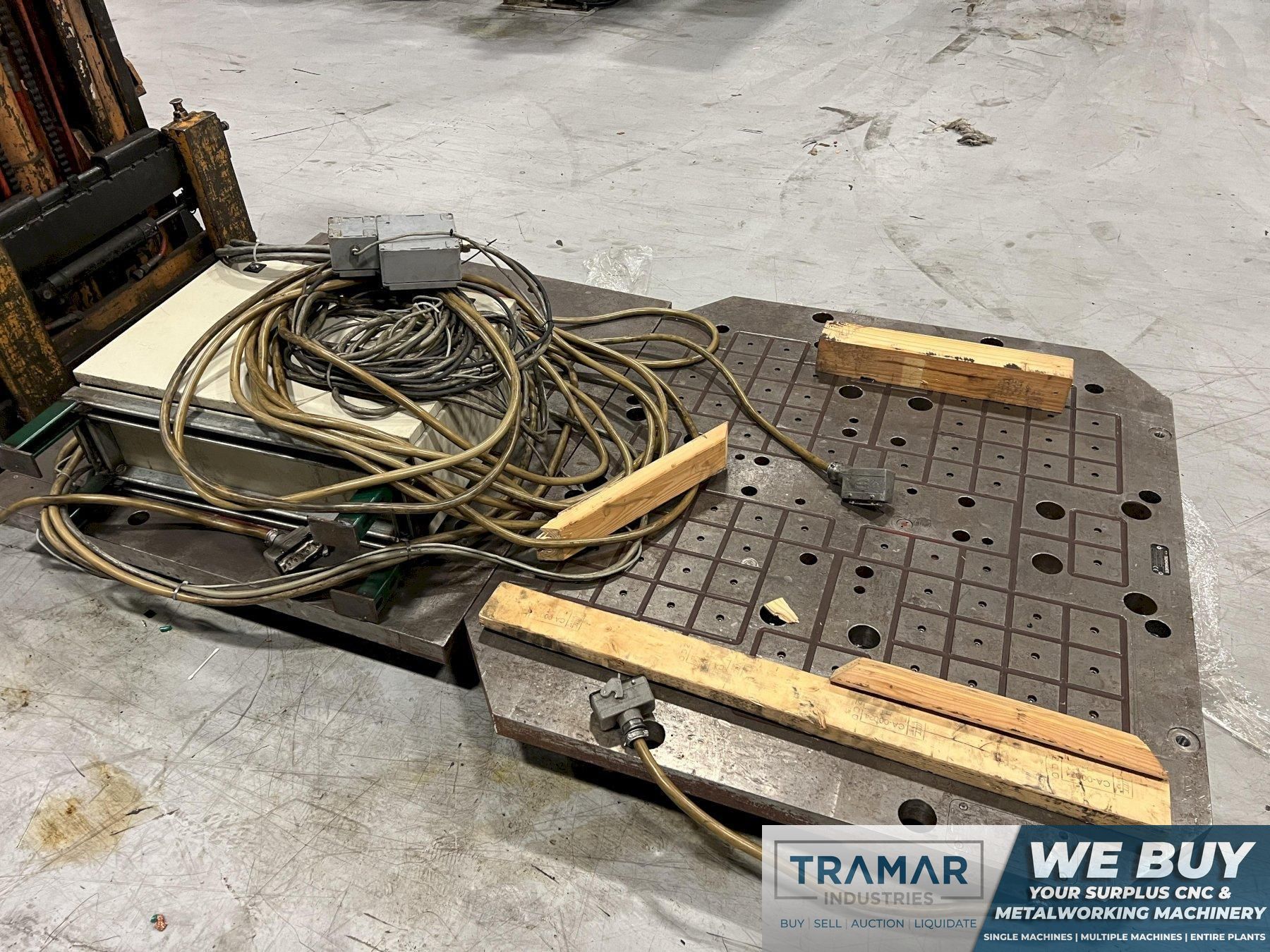 Dual Tecnomagnete Magnetic Chucks w/ Controller 42.5