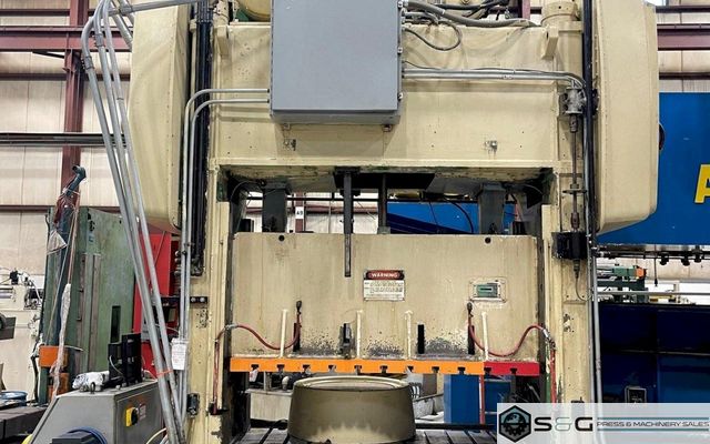 150 ton Niagara SC2-150-72-36 Straight Side Mechanical Metal Stamping Press, Year 1980