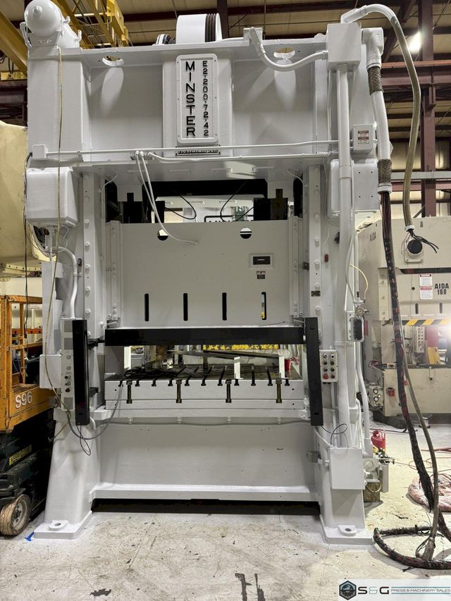 200-ton Minster E2-200-72-42 Hevi-Stamper Straight Side Stamping Press For Sale, Year 1981