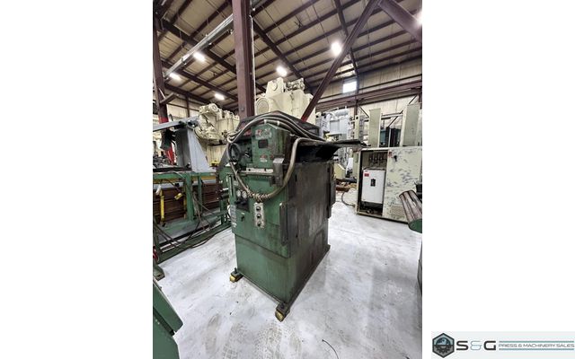 26 inch Minster Servo Feed Model MEF 526-S For Sale