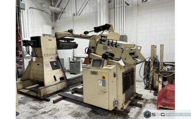 24,000 lbs. x 32" Width Minster Coil Reel and Minster Powered Straightener,  Model#MRH20-38S & MSH30-32-7, Year 2007