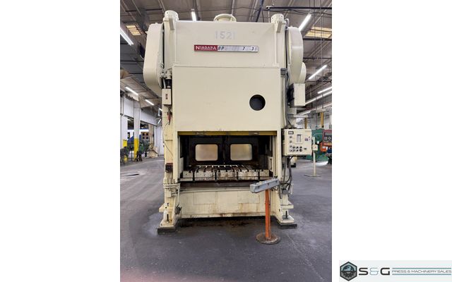 200 ton Niagara BP2-200-72-36 Straight Side Double Crank Press For Sale