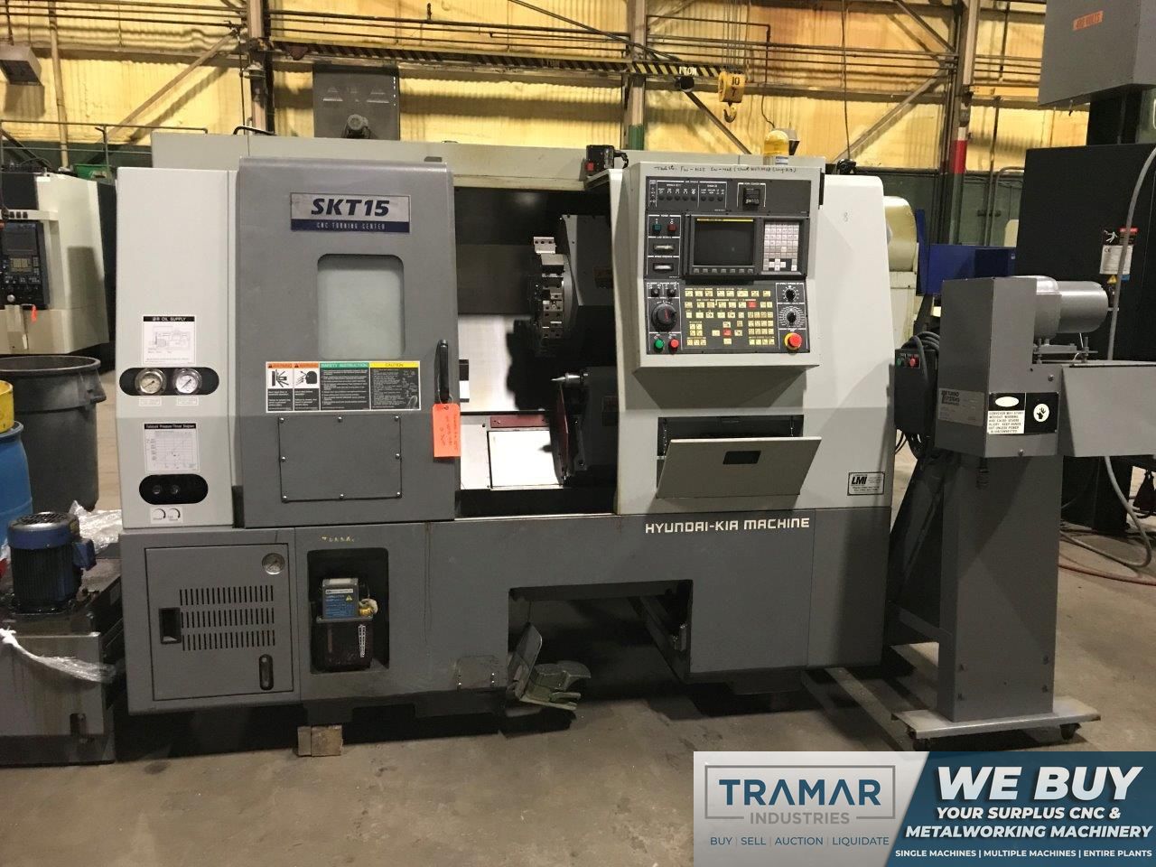 HYUNDAI KIA SKT 15 CNC LATHE WITH CHIP CONVEYOR