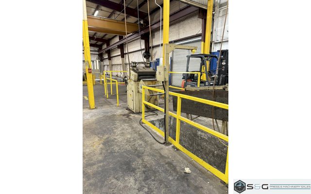 24" Cooper Weymouth Peterson Powered Straightener and Servo Feed