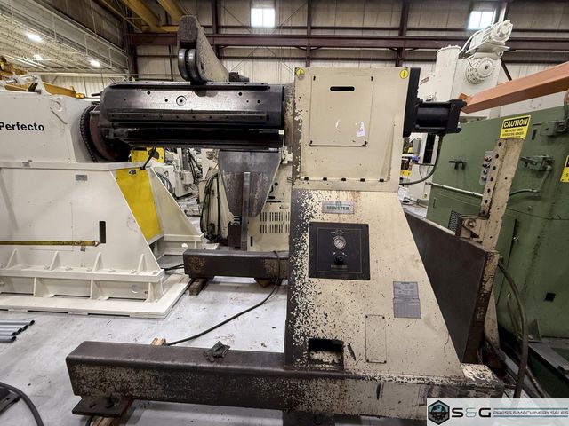 24,000 lbs. x 32" Width Minster Coil Reel and Minster Powered Straightener,  Model#MRH20-38S & MSH30-32-7, Year 2007