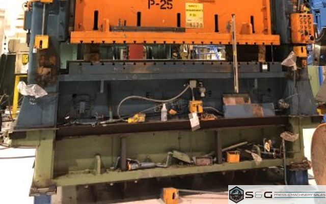 400 Ton Verson S2-400-132-60 Straight Side Mechanical Metal Stamping Press