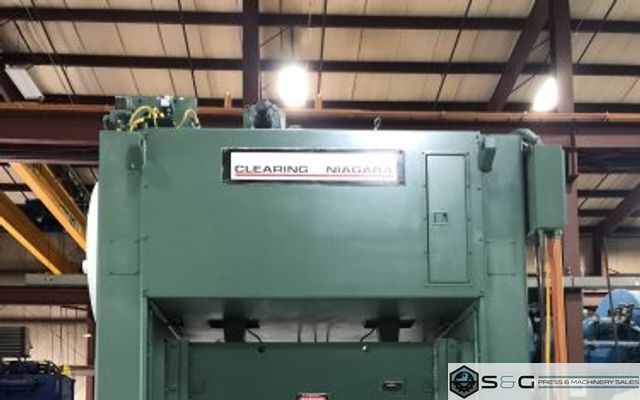 300 Ton CLEARING NIAGARA SE2-300-84-48 Straight Side Mechanical Metal Stamping Press, New 1995