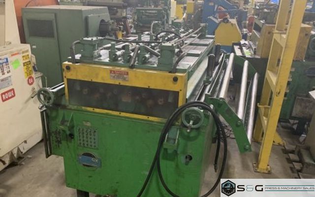 72" W. x COE  Model# CPFS - 3.5-72 Servo Feed Straightener