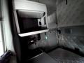 Kenworth T680 Sleeper Truck, 2016 – Paccar MX-13, Eaton Auto