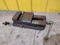 6" KURT MODEL #D675 PRECISION MACHINE VISE W/ SWIVEL HANDLE: STOCK #23448