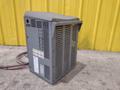 ENERSYS MODEL #EI3-HL-4Y BATTERY CHARGER: YOBRO #25426