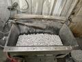 Mr. Deburr DB600 Vibratory Finishing Tank