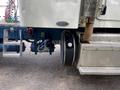 2010 Peterbilt 367 Flat Top w/36” Sleeper