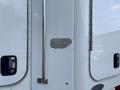 2011 Peterbilt 367 Flat Top 
w/36” Sleeper and an Air Compressor