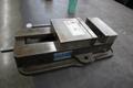 Kurt D-675 6" Machine Vise Steel Jaws, Handle- Auction Item