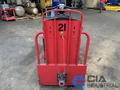 2019 - RAYMOND MODEL 8610 ELECTRIC TUGGER TRACTOR