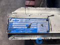2,500 LB. CASCADE MODEL 25D-CCB-145 HYDRAULIC CARTON CLAMP