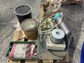 Comco Inc. 80-150 Psi, 1.0 Scfm Microblaster Cabinet With Sand - Mb100-1